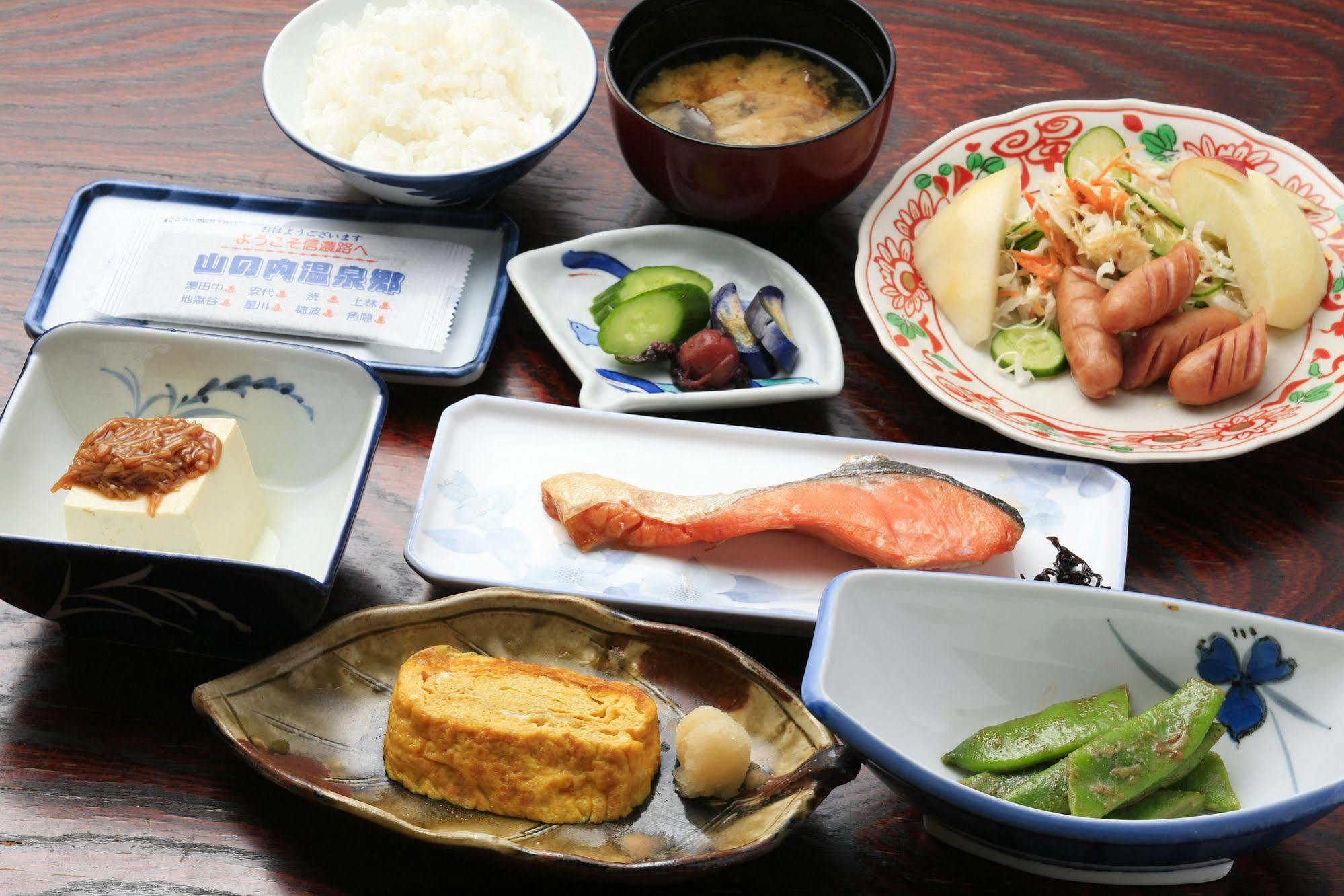 Yudanaka Seifuso Hotel Yamanouchi  Ngoại thất bức ảnh